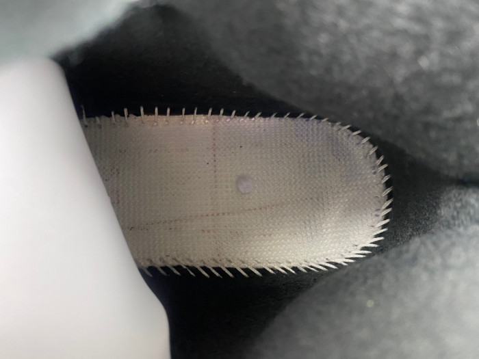 Air Jordan 5 “Black Metallic Reimagined” HF3975-001