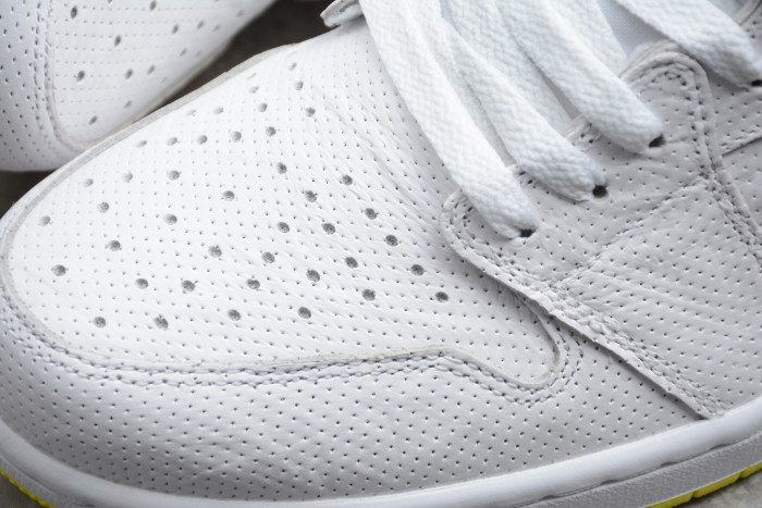 Air Jordan 1 Retro High OG “First Class Flight” 555088-170