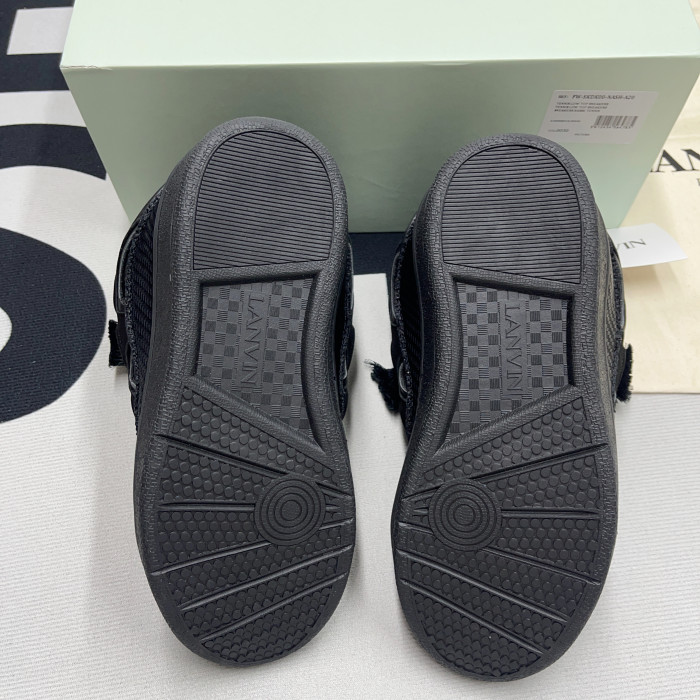 Lanvin Low Top Sneaker  lv912