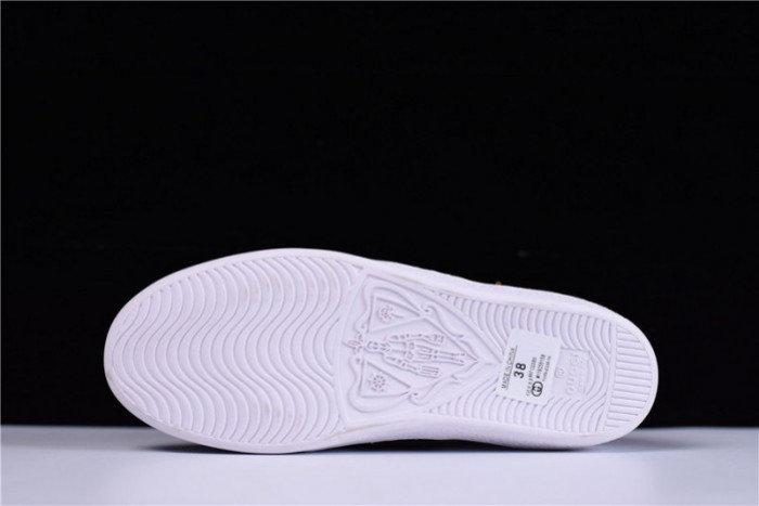 GUCC ACE EMBROIDERED LOW-TOP SNEAKER WITH LOVED ‎497090 DOPE0 9095