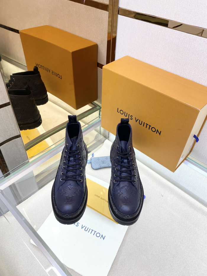 LOUS VUITO BOOTS